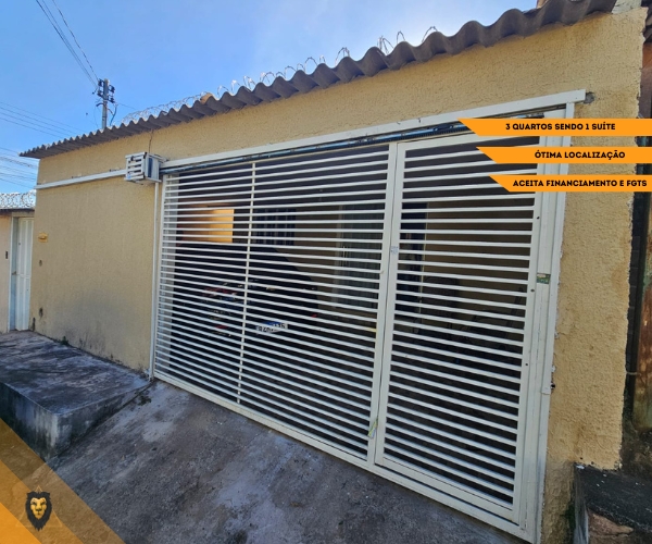 CASA DE 3 QUARTOS SENDO 1 SUÍTE À VENDA EM SAMAMBAIA